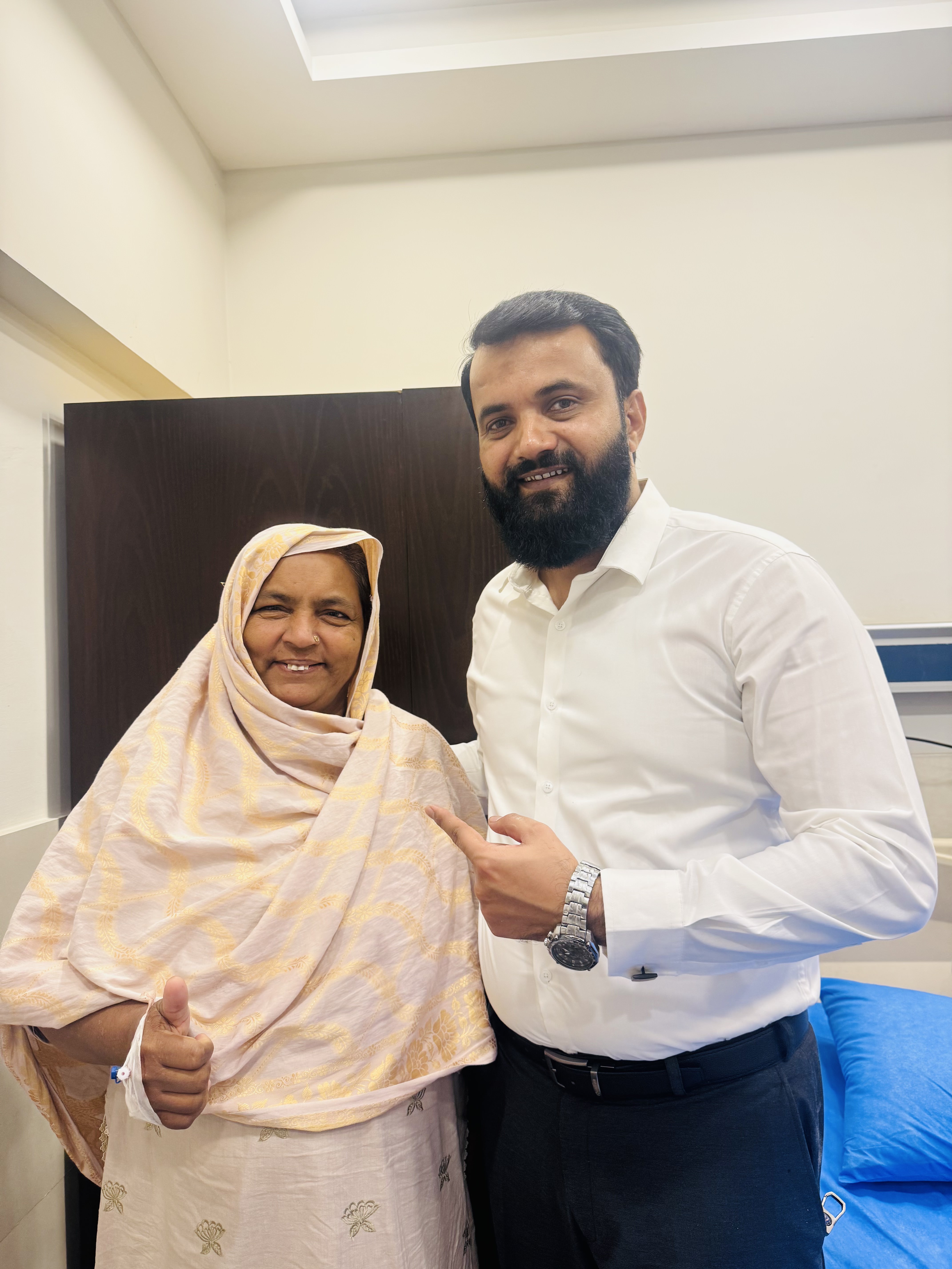 Photograph from the practice of Dr. Awais Malik